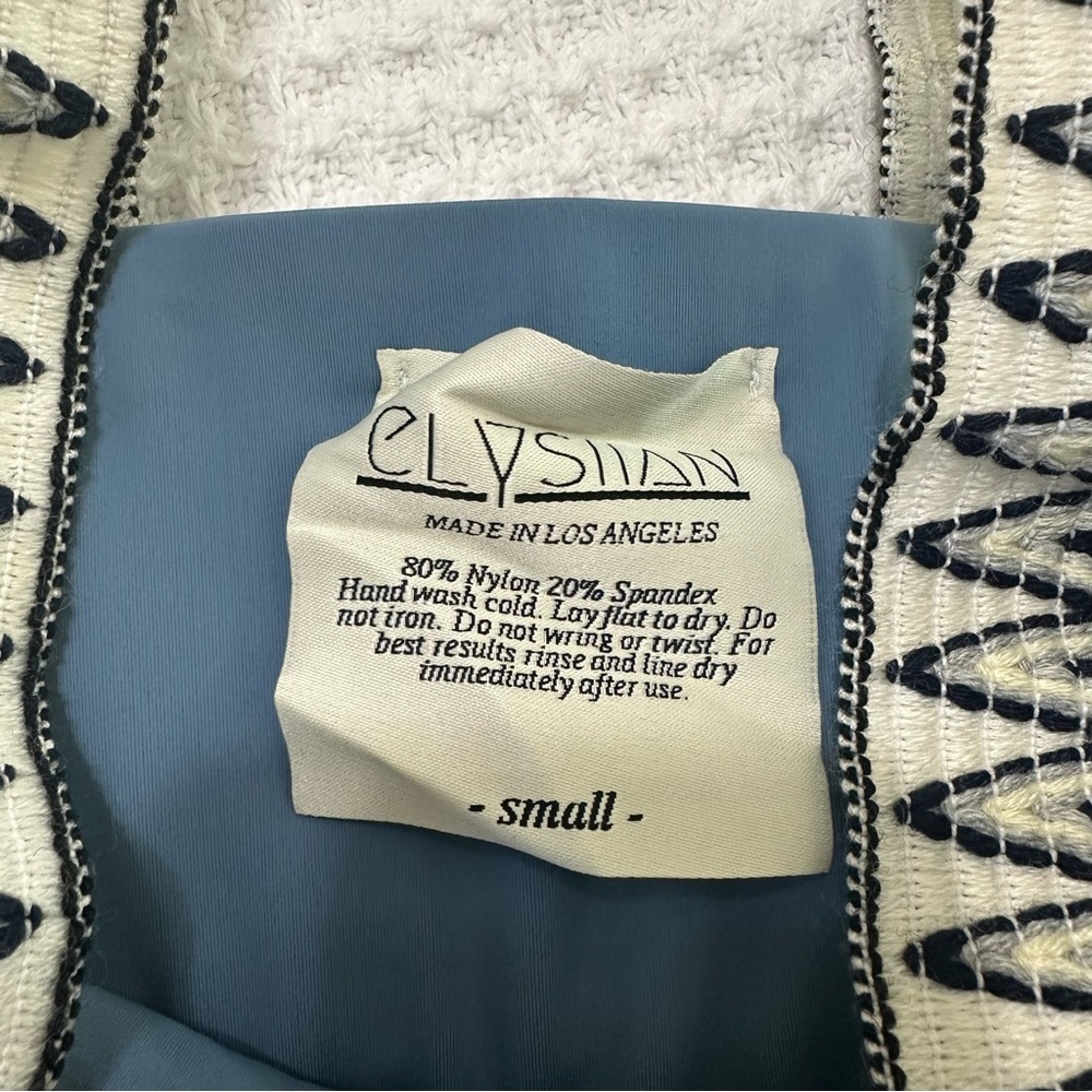 Women's Blue and White Patterned Swim Top - Picture 9 of 9